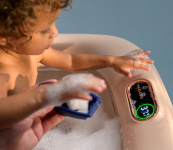 ¿Cómo hacer más segura y cómoda la hora del baño de tu bebé?  🛁