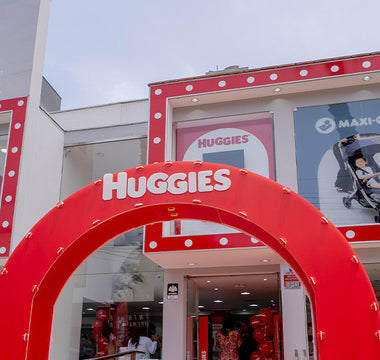 Infanti x Huggies: Una tienda insignia pensada para mamás, papás y peques 🩵❤️