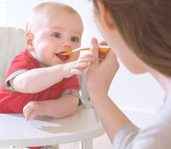 ¿Puedo guardar la comida de mi bebé sin que se dañe? ¿Cómo hacerlo?