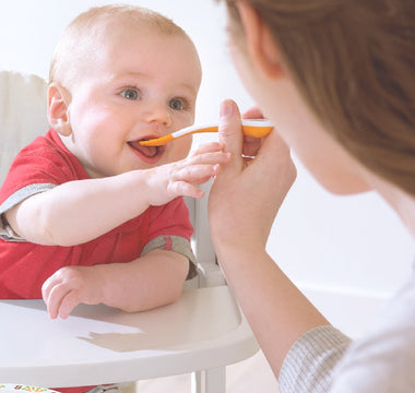 ¿Puedo guardar la comida de mi bebé sin que se dañe? ¿Cómo hacerlo?