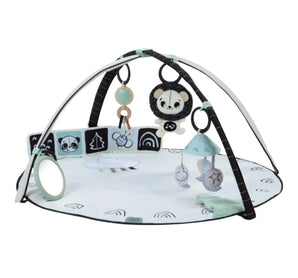 Gimnasio Tiny Black & White Decor